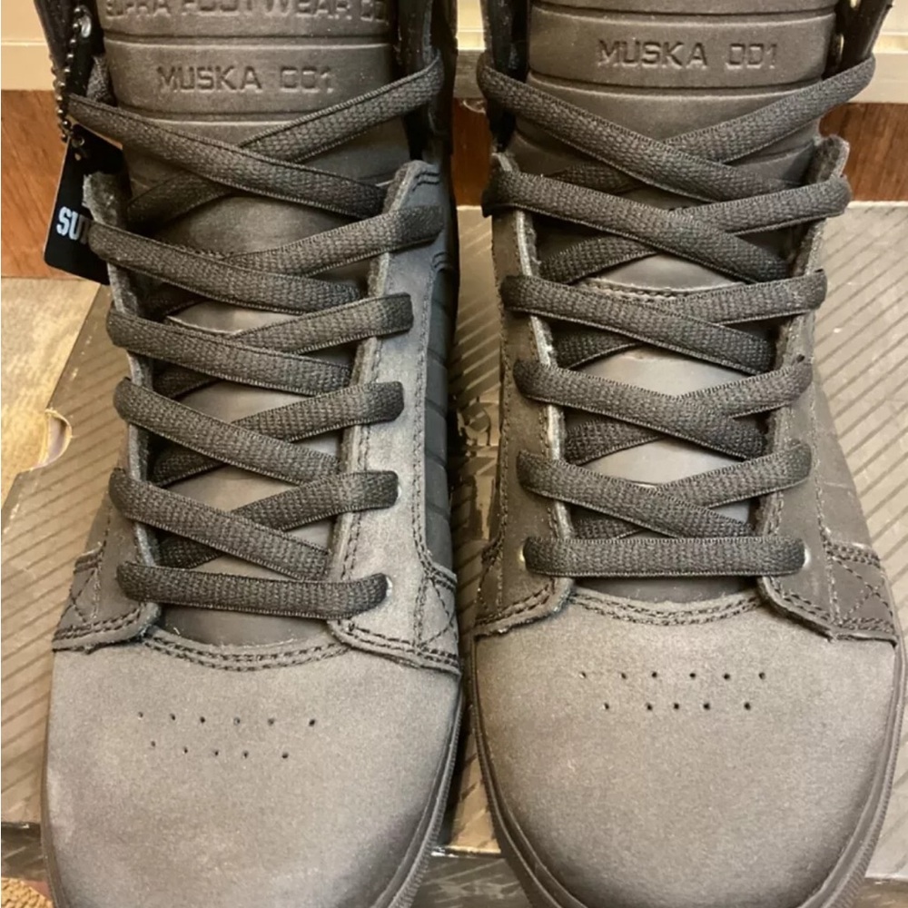 Supra Muska 001 skytop Red Carpet Tuf - Pro Model size 8